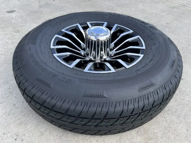 Radial ST235/80R16 Aluminum Edge 8H/E Wheel Assembly w/ Caps/Nuts